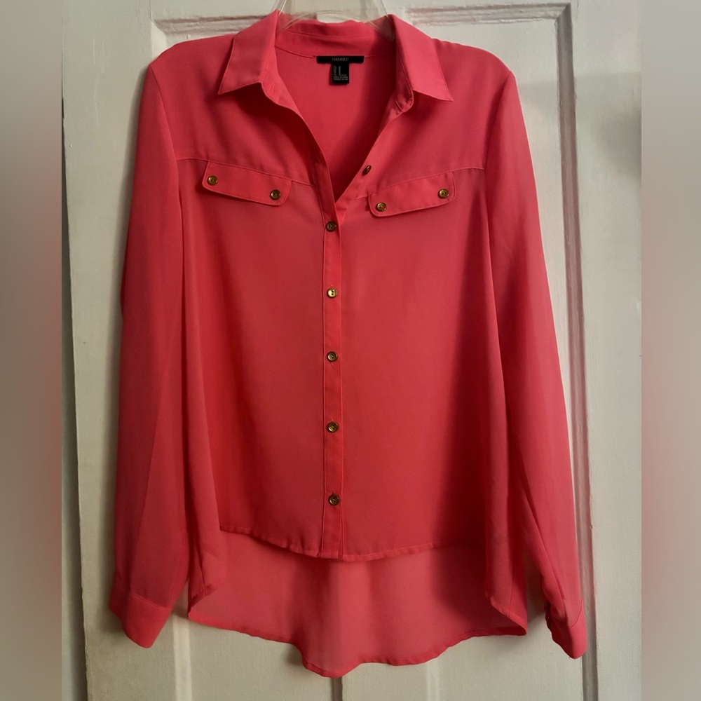 Bright Pink Sheer Blouse Shirt Top Sz Medium Hi-Low FOREVER 21 Office Wear